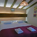 Shed Szálloda Verbier