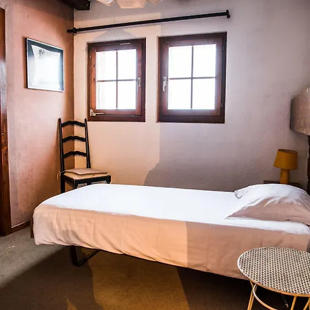 Hotel Shed 3*