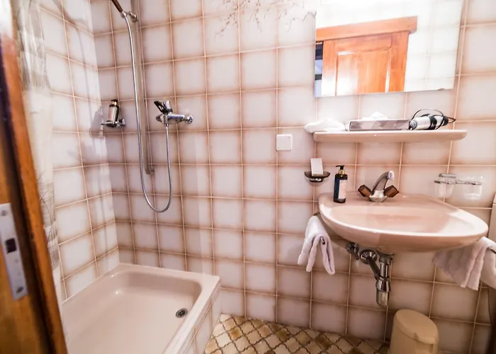 酒店 Shed 韦尔比耶