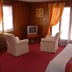 Shed 3*